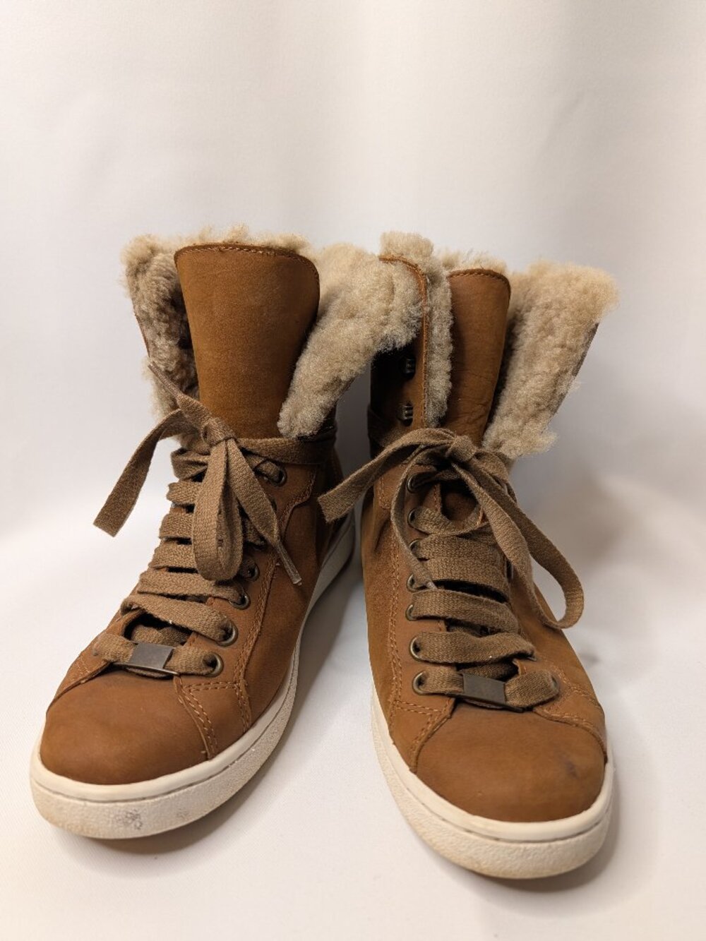 UGG Starlyn Chestnut Suede Shearling Sneaker Boots High Top - Size 7.5